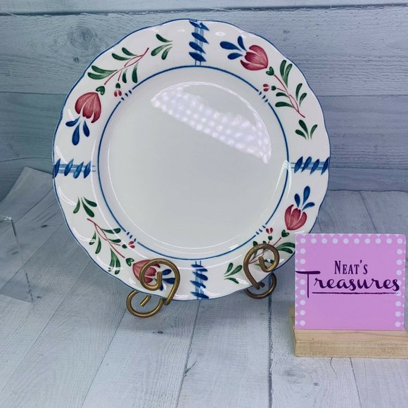 Nikko Provincial Designs AVONDALE Red Blue Flowers Blue Trim China Dinner Plate - Picture 1 of 5